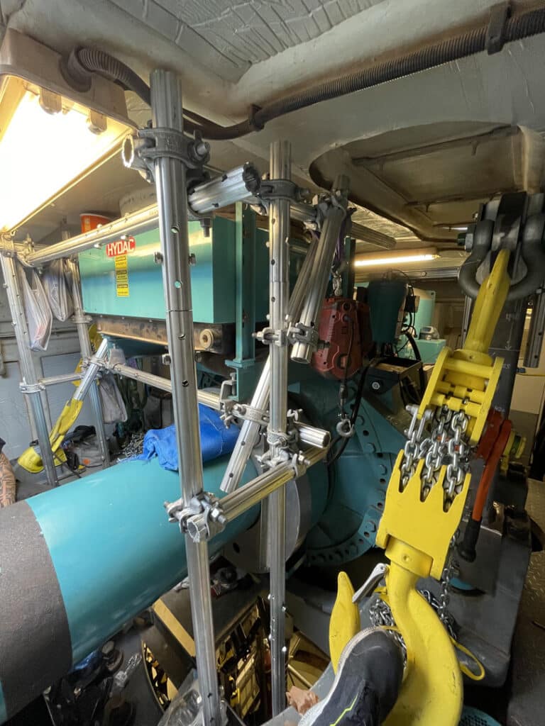 Custom lifting and fixation solution for wind turbine bed frame repair