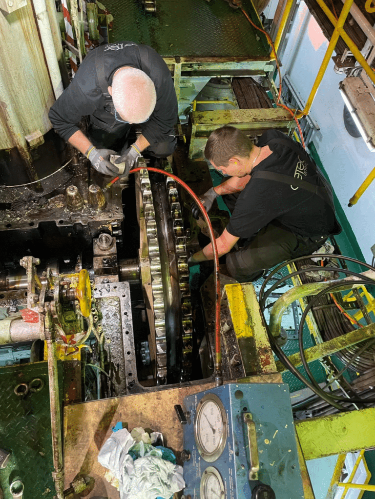 Mechanical Repair of Main Engine - Mekanisk reparation på hovedmotor